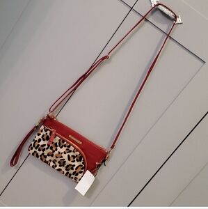 NWT Emma Fox Leathrr crossbody bag/wristlet